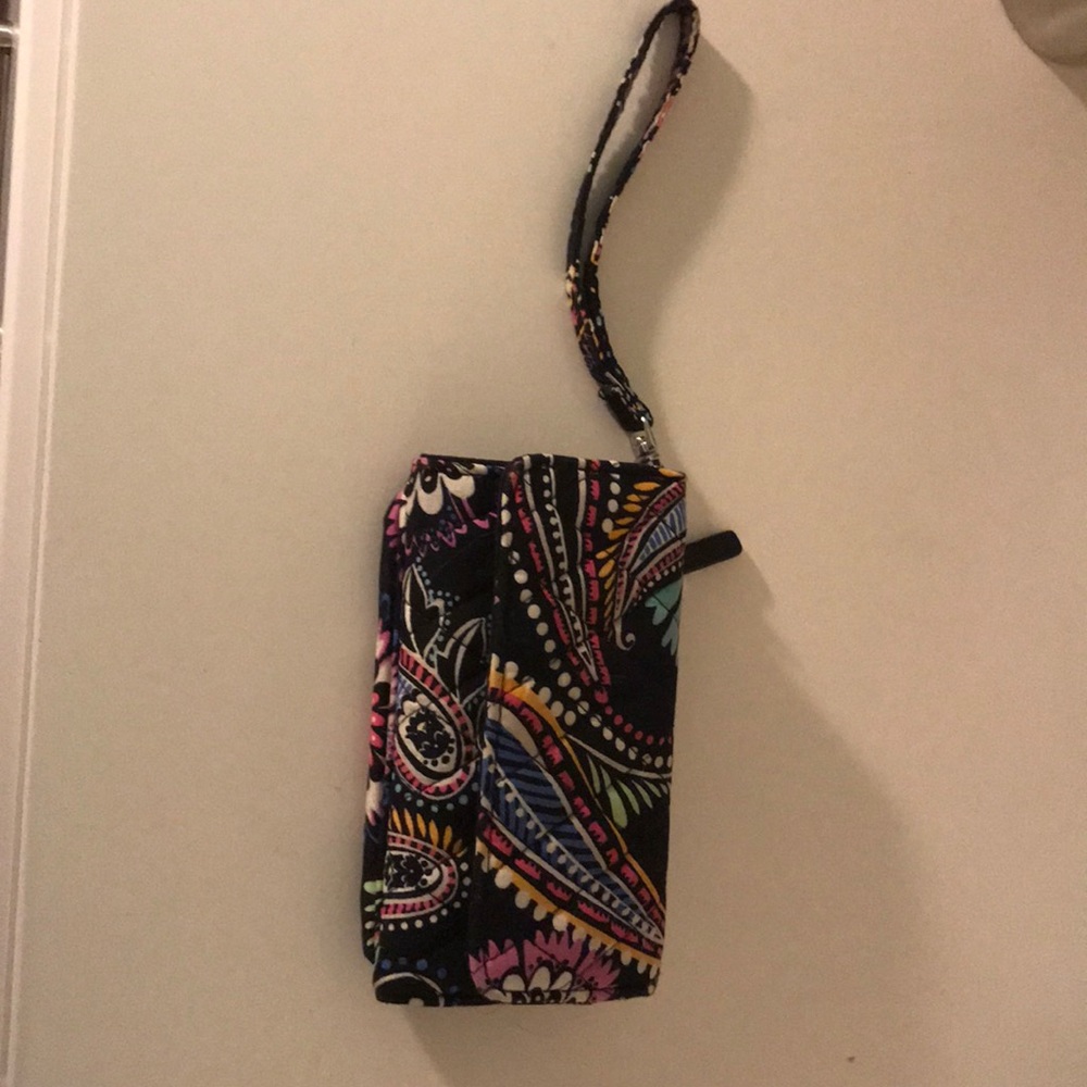 Vera Bradley Wallet With Phone Compartment